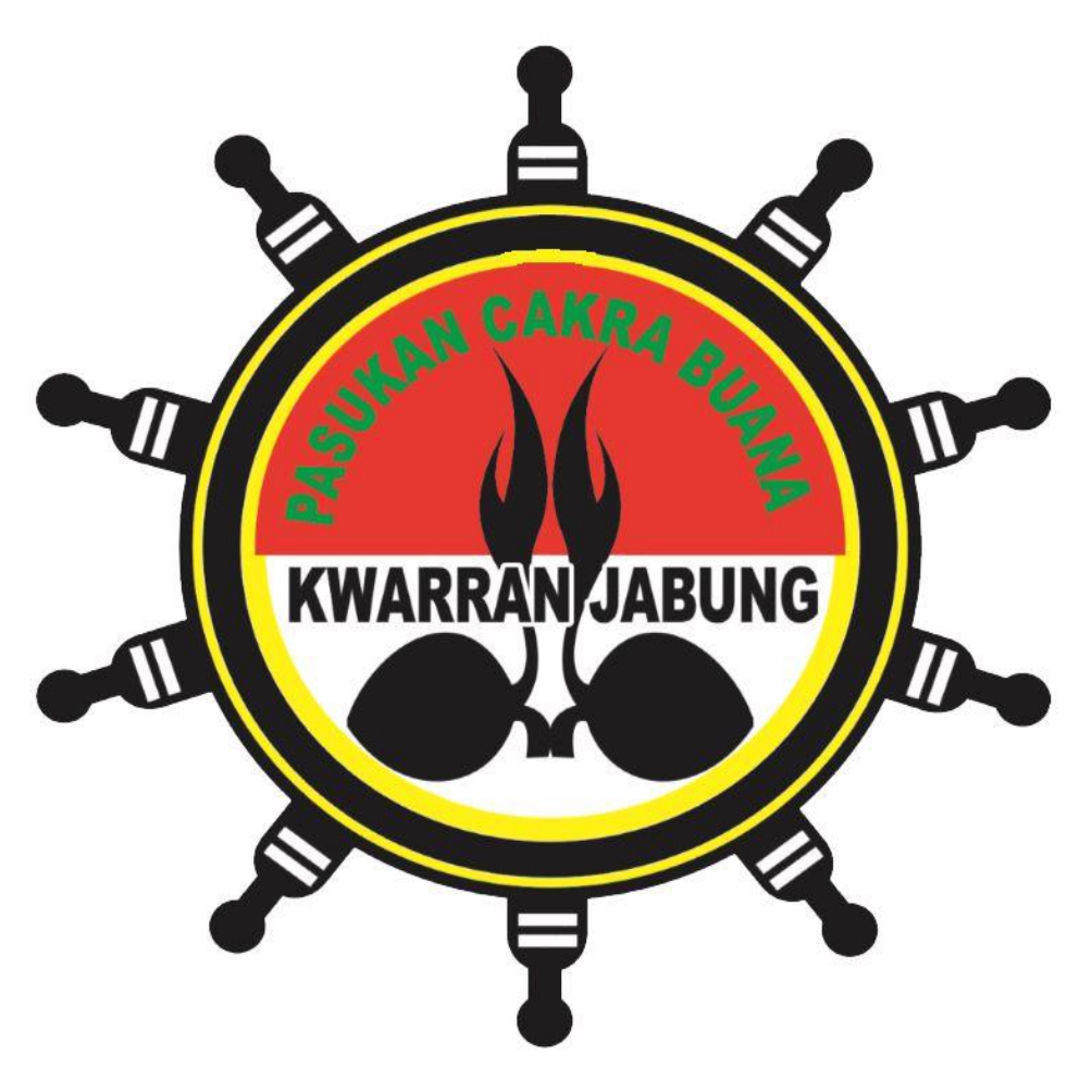 Logo Pasukan Pramuka Cakra Buana Kwarran Jabung berbentuk roda kemudi kapal berwarna hitam dan kuning dengan 10 pasak, di tengahnya terdapat siluet sepasang tunas kelapa hitam berlatar merah putih