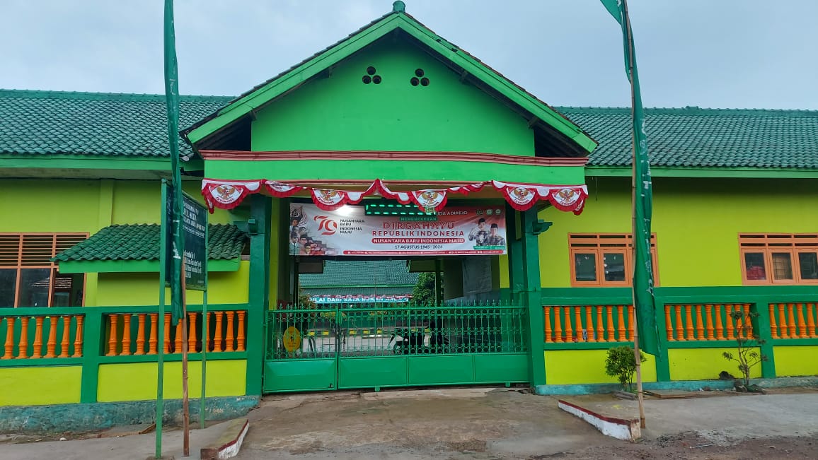 Mengenal Lebih Dekat MTs Ma'arif 2 Nurul Huda Adirejo: Unggul dalam Prestasi, Kokoh dalam Akhlak.