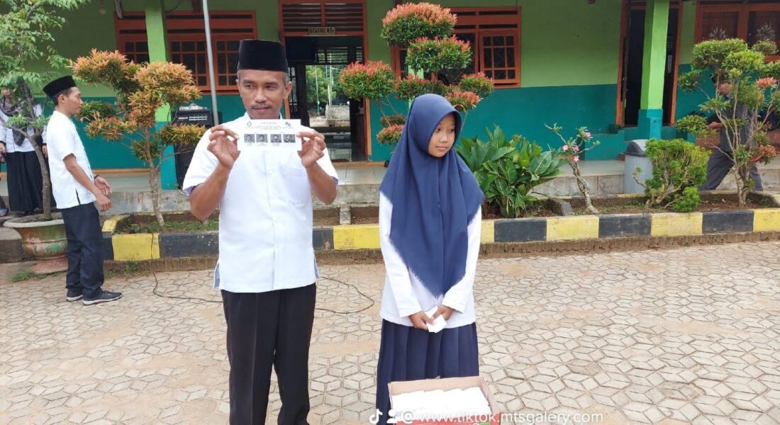 pemilihan-ketua-ipnu-ippnu-mts-maarif-2-nurul-huda-adirejo.jpg