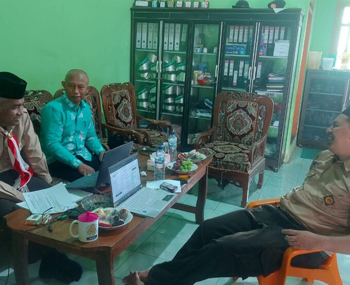 Menuju Madrasah Unggul: Semangat "GEBER" MTs Ma’arif 2 Nurul Huda Adirejo Menyambut Visitasi Akreditasi